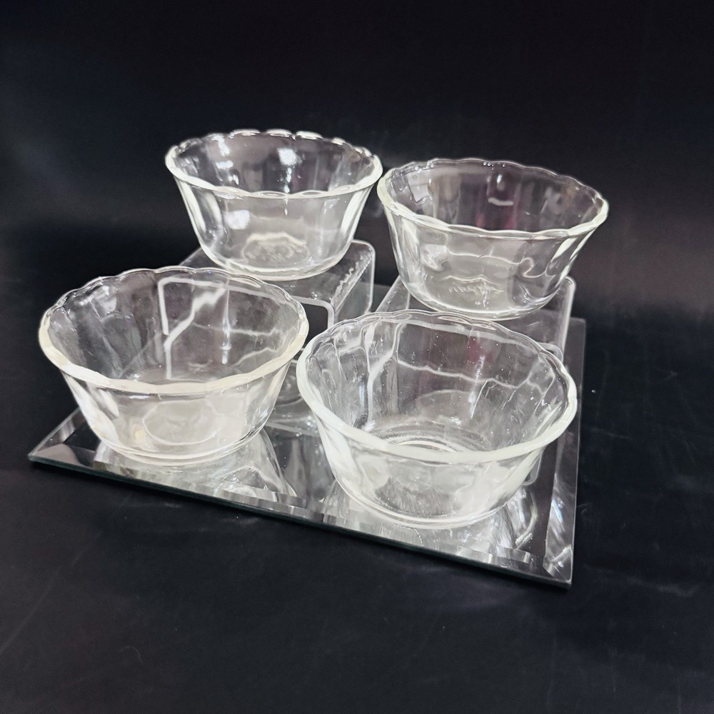Vintage Fire King Custard Bowl‎ Set of 4 Clear Glass Swirl Scalloped Edge